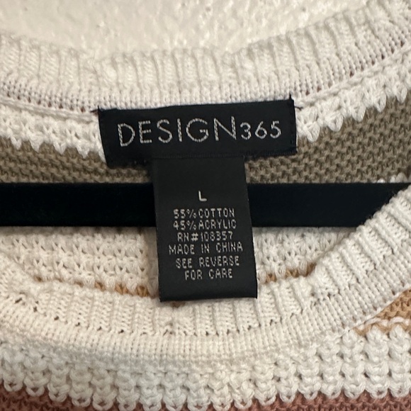 Stylish Striped Knit Tank Top - Picture 2 of 3